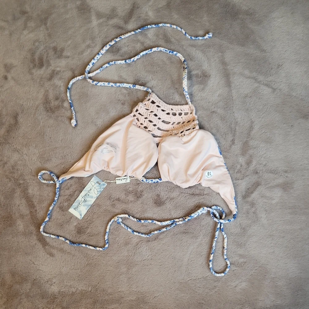 Frankie's Bikinis Top Mimi Bikini Top Hawaiian Blush Size L Brand New NWT
